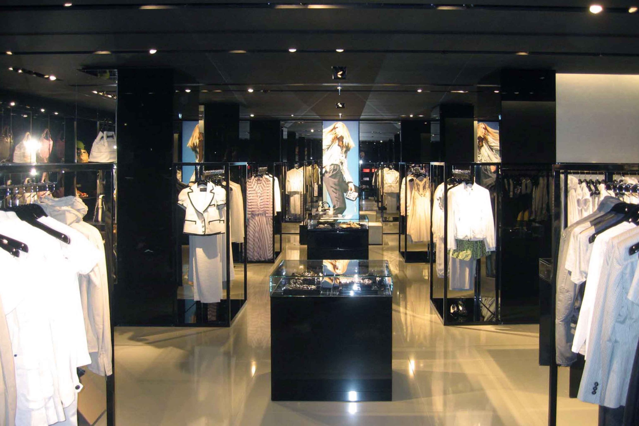 Emporio Armani Riccione interior design